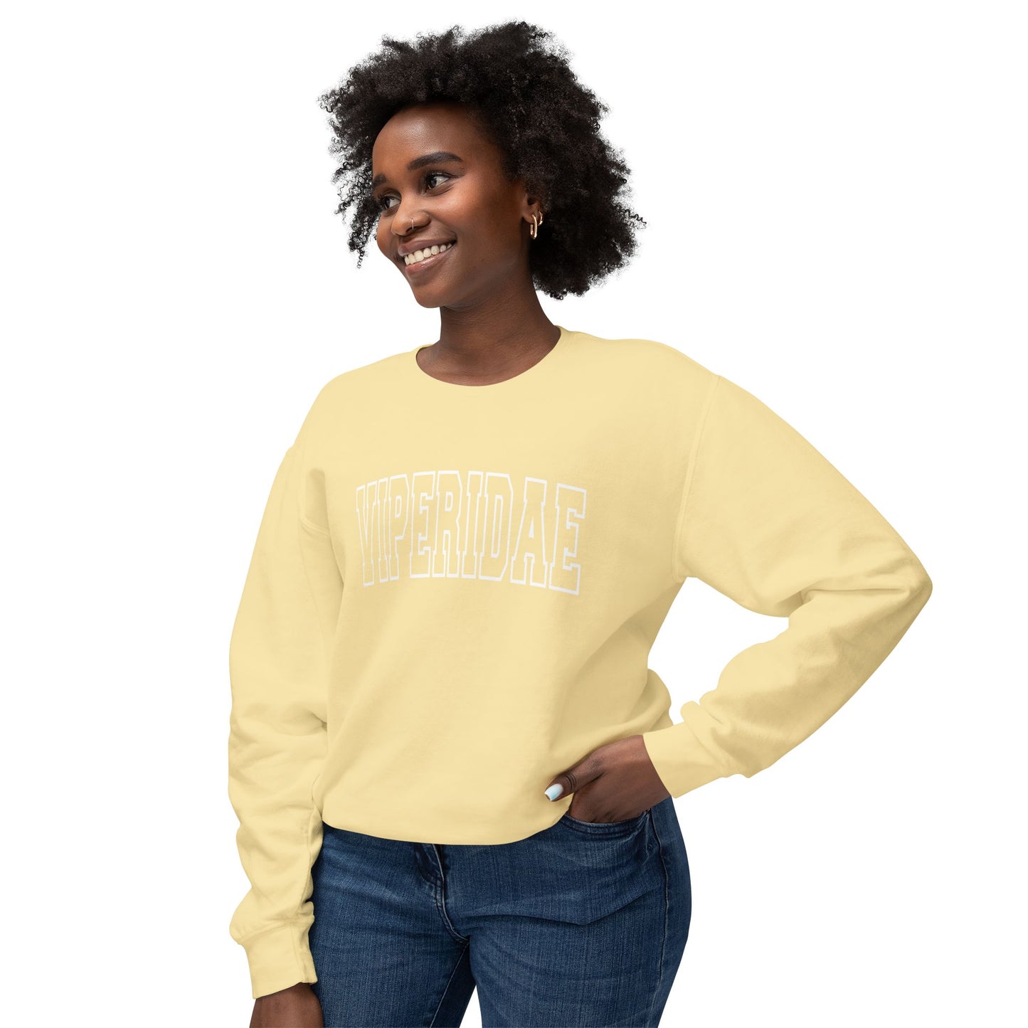 COMFORT COLOR Viperidae Unisex Lightweight Crewneck Sweatshirt